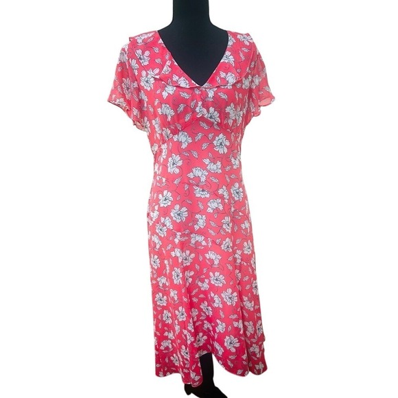 Roz & Ali Dresses & Skirts - Roz & Ali Red Pink Floral Midi Dress 6 Flutter Sleeve Ruffle V-Neck Cottagecore